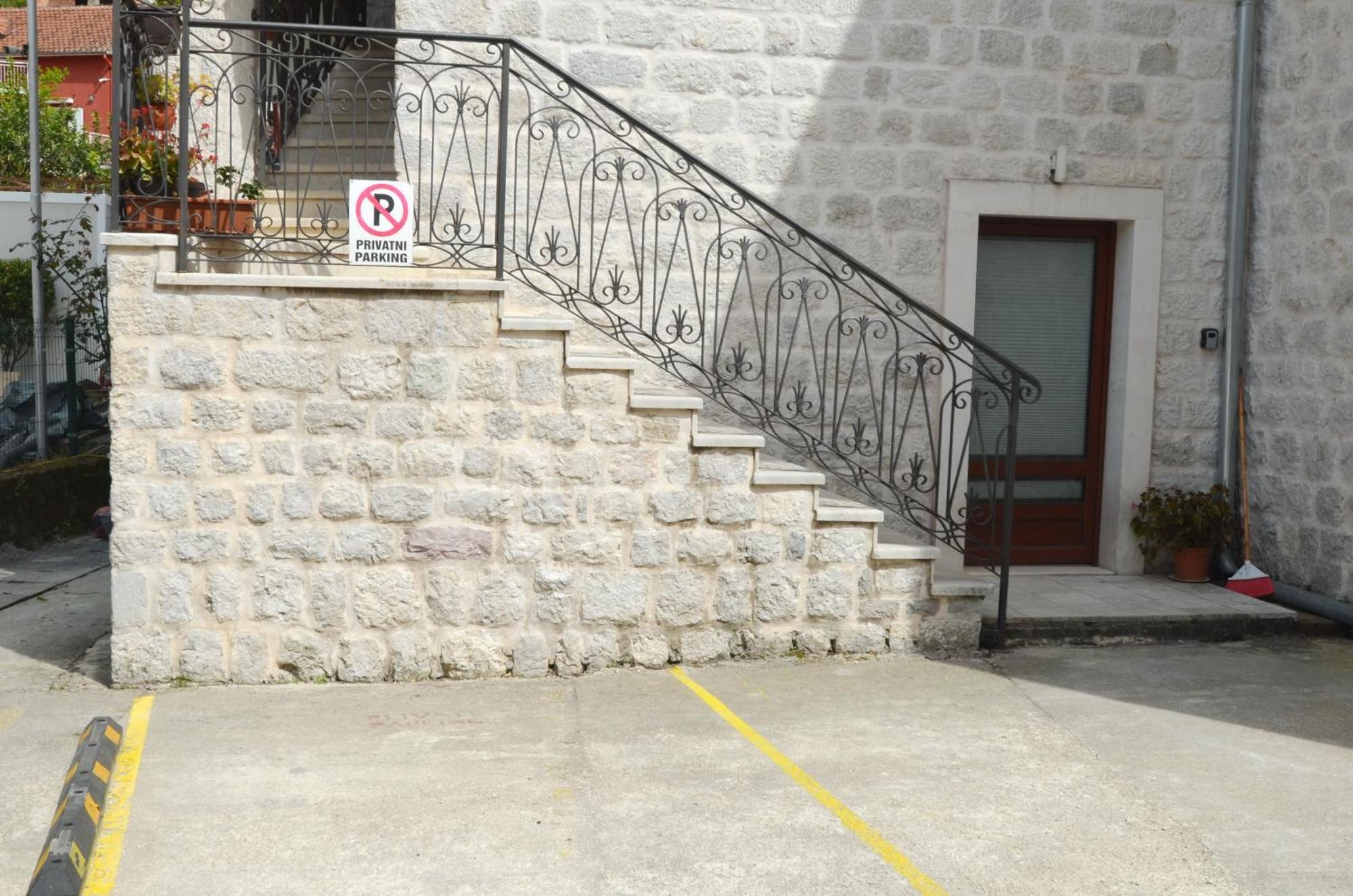 Fiumera Kotor Apartment Zewnętrze zdjęcie
