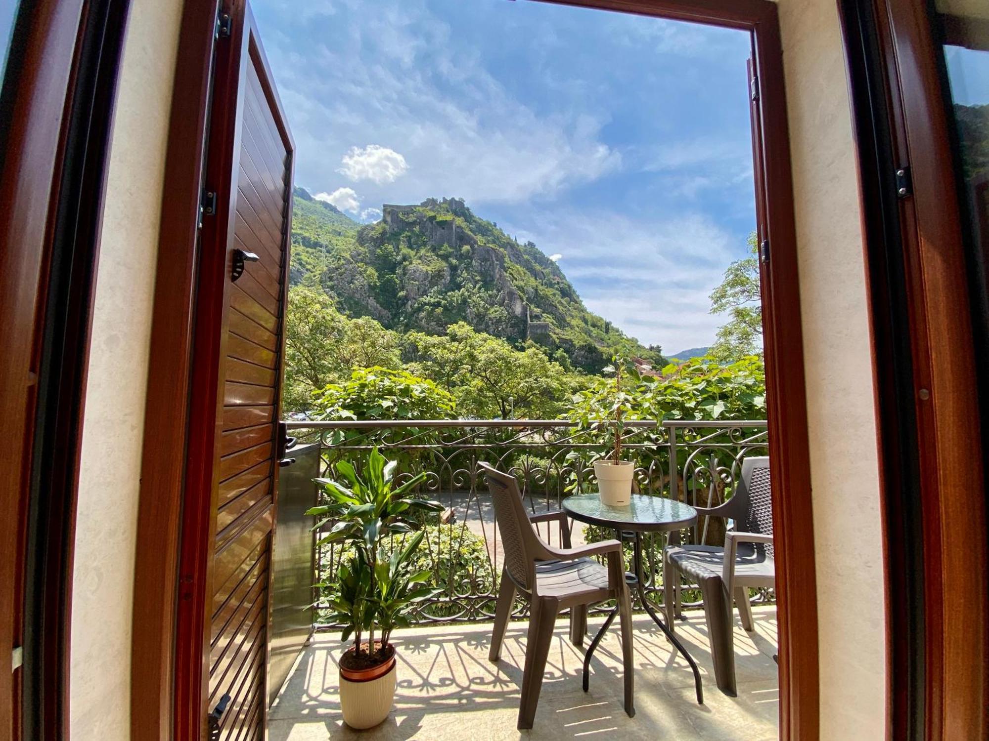 Fiumera Kotor Apartment Zewnętrze zdjęcie