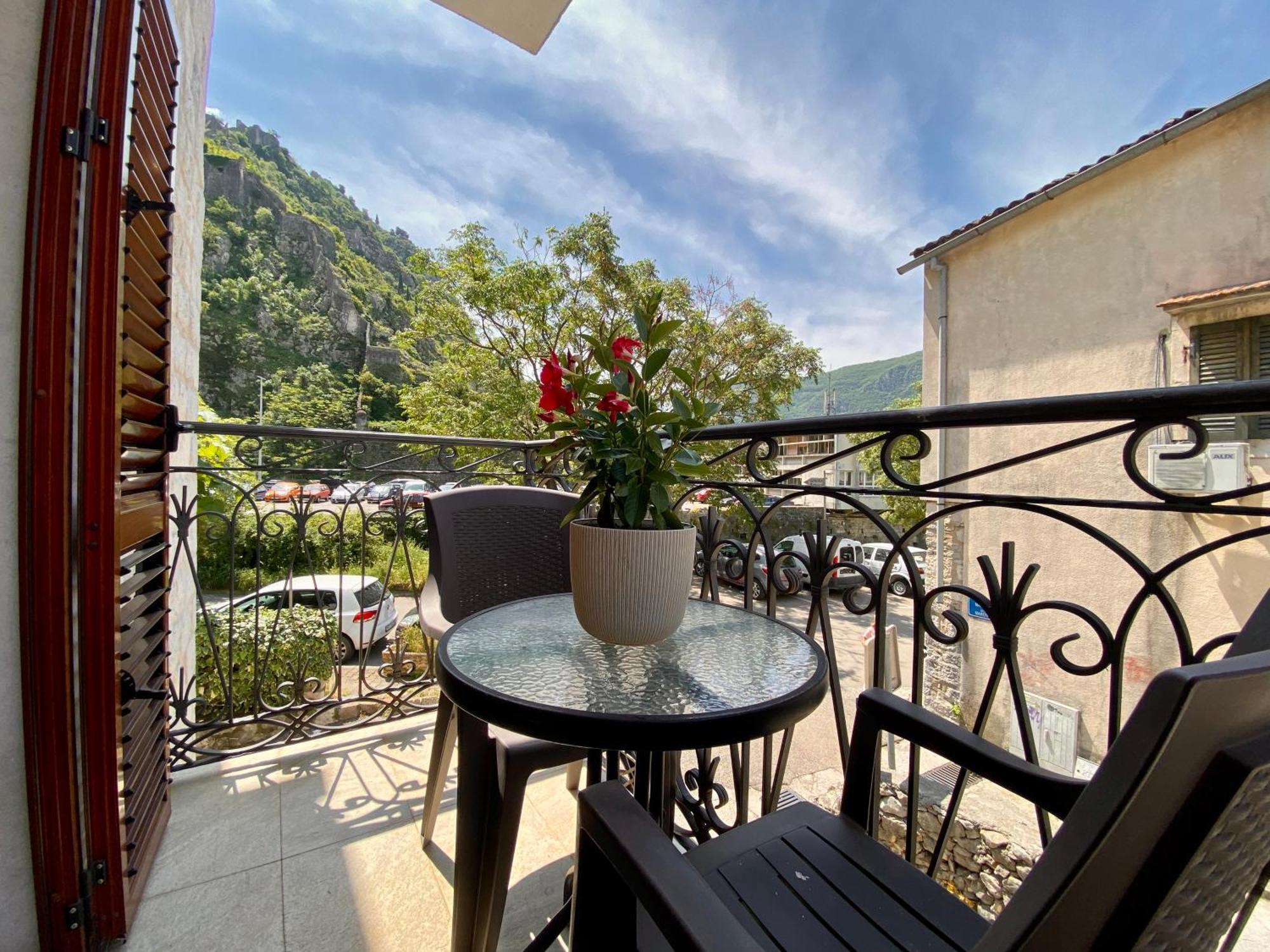 Fiumera Kotor Apartment Zewnętrze zdjęcie